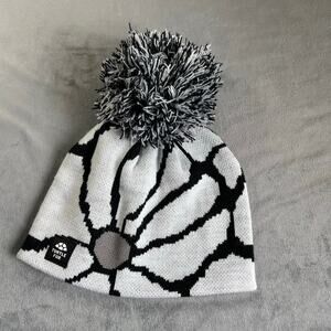 Turtle Fur Adult bloom Bloom Pom Winter Hat